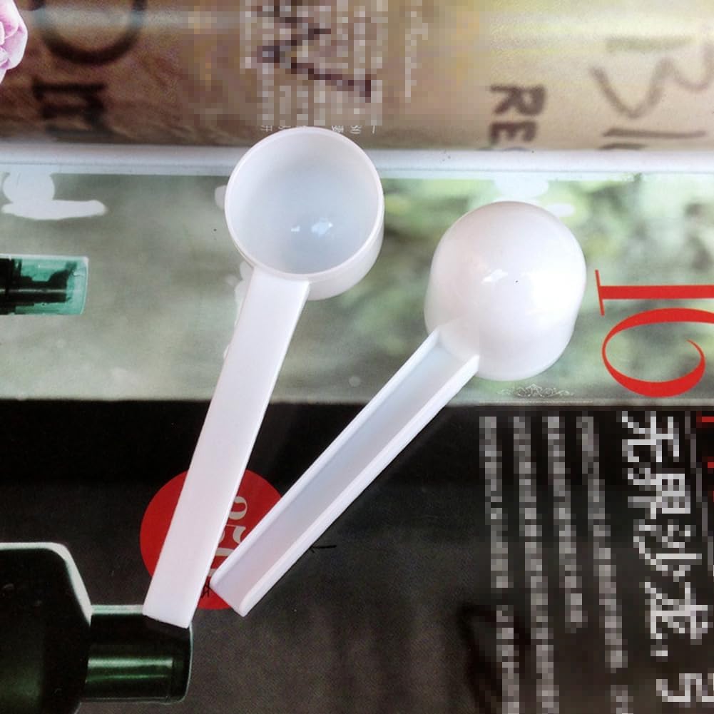 10Pcs 5 Gram/10 ml White Plastic Tablespoon Measuring Spoons with Long Handle Mini Powder Scoops Tiny Spoons for Measuring Coffee Grains Protein Spices (Round Bottom)