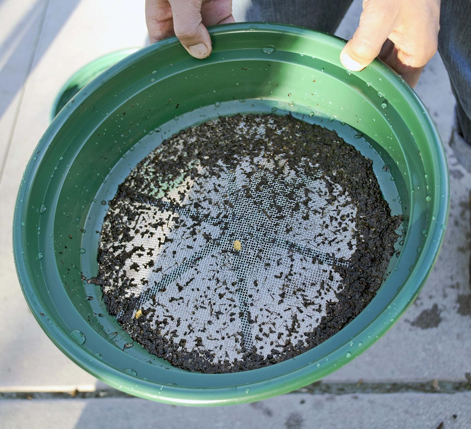 13.25 Inch Wide Stackable Classifier Gold Prospecting Pan - 1/8 Inch Stainless Steel Mesh Sifting Pan, Green