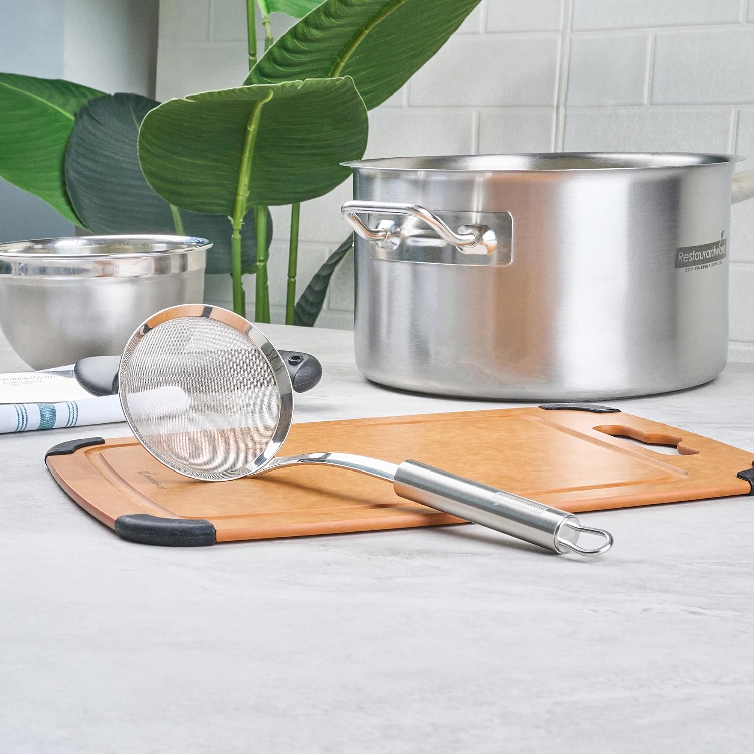 11.5 in Stainless Steel Fine Mesh Strainer - German Standard Sieve Sifter with Ergonomic Handle, Dishwasher Safe - Reinforced Metal Food Strainer for Quinoa, Soup, Sauce, Baking