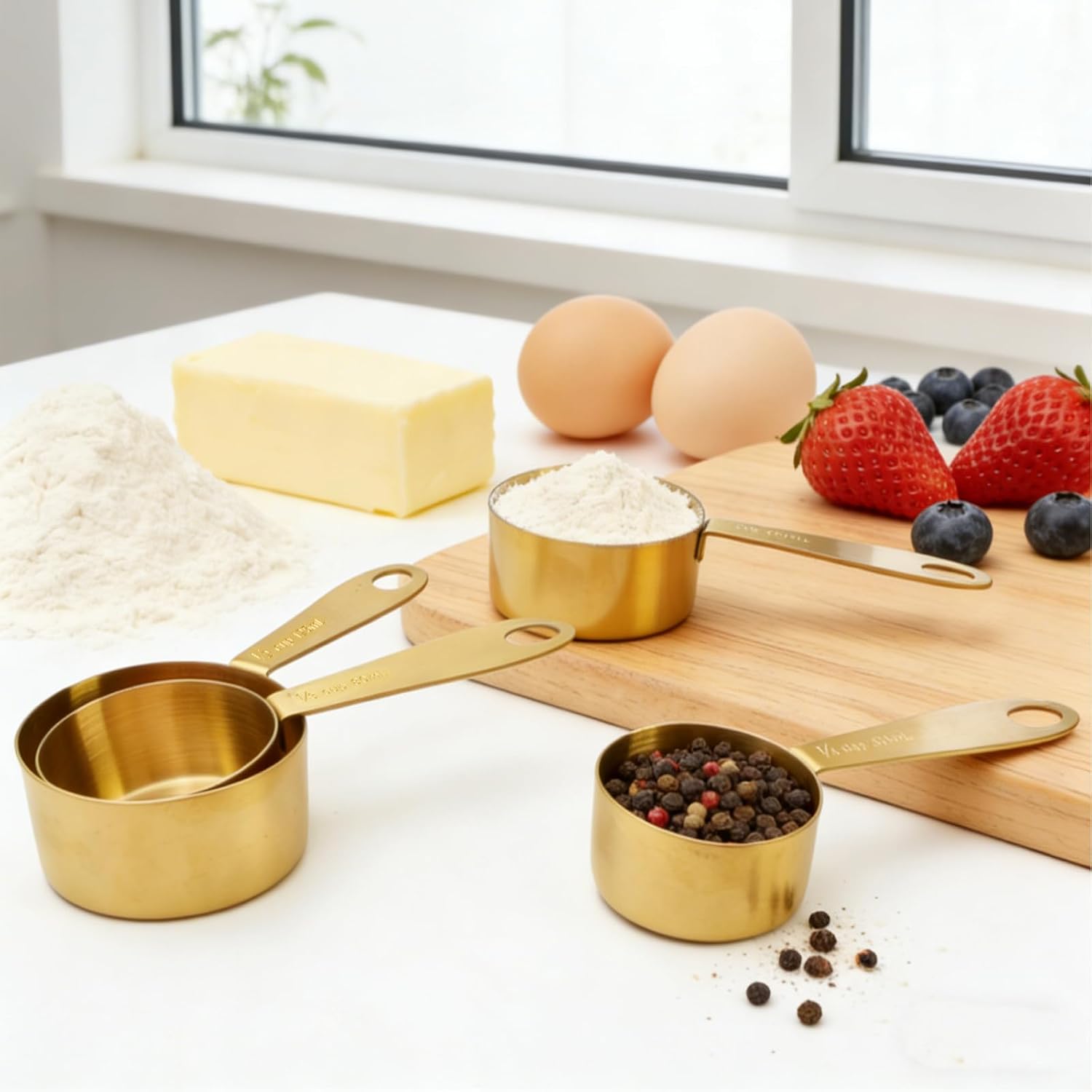 12-Piece Gold Magnetic Measuring Cups and Spoons Set .4 Premium Stainless Steel Gold Measuring Cups .8 Magnetic Measuring Spoons Set with Leveler .Measuring for Dry & Liquid Cooking Baking for Kitchen