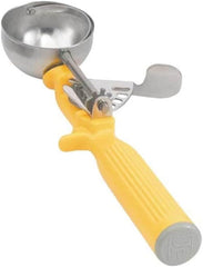 1-5/8 oz Stainless Steel Disher - Size 20,Yellow