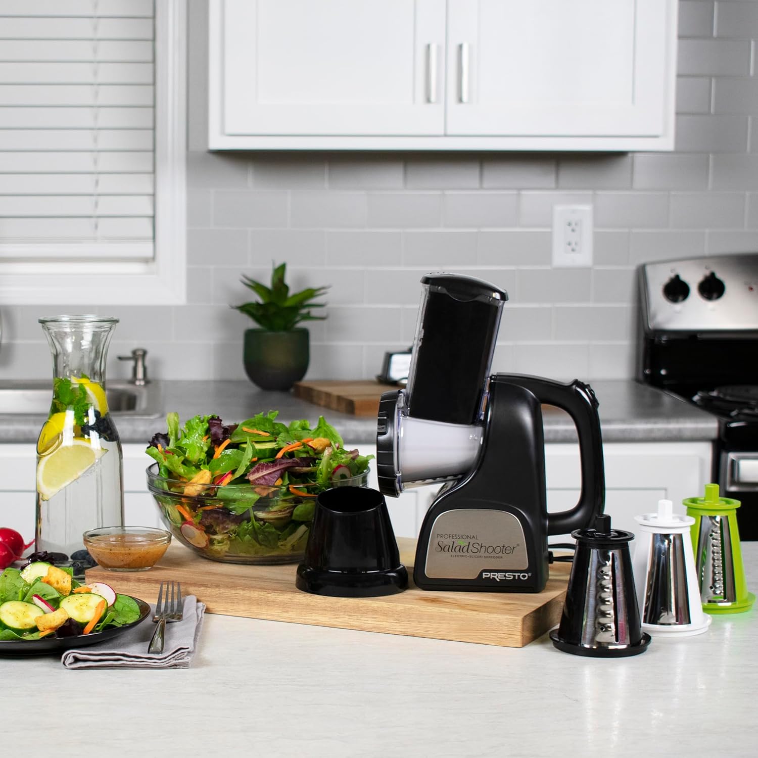 02970 Professional SaladShooter Electric Slicer/Shredder, Black,1 count