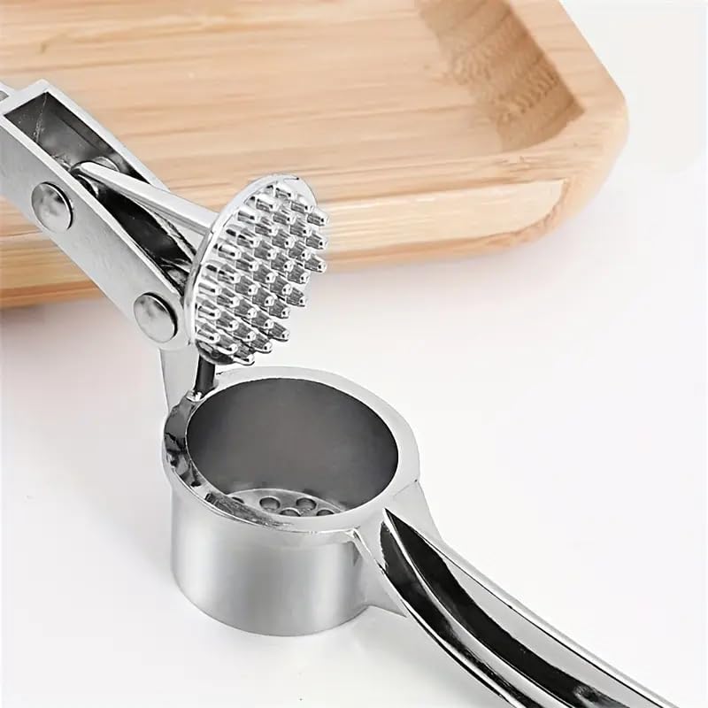 1 Piece Metal Garlic Press, Manual Ginger Crusher, Multi-Functional Kitchen Tool